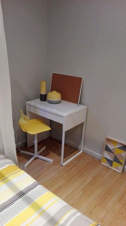 Central Yellow Apartment Brussels Exterior photo